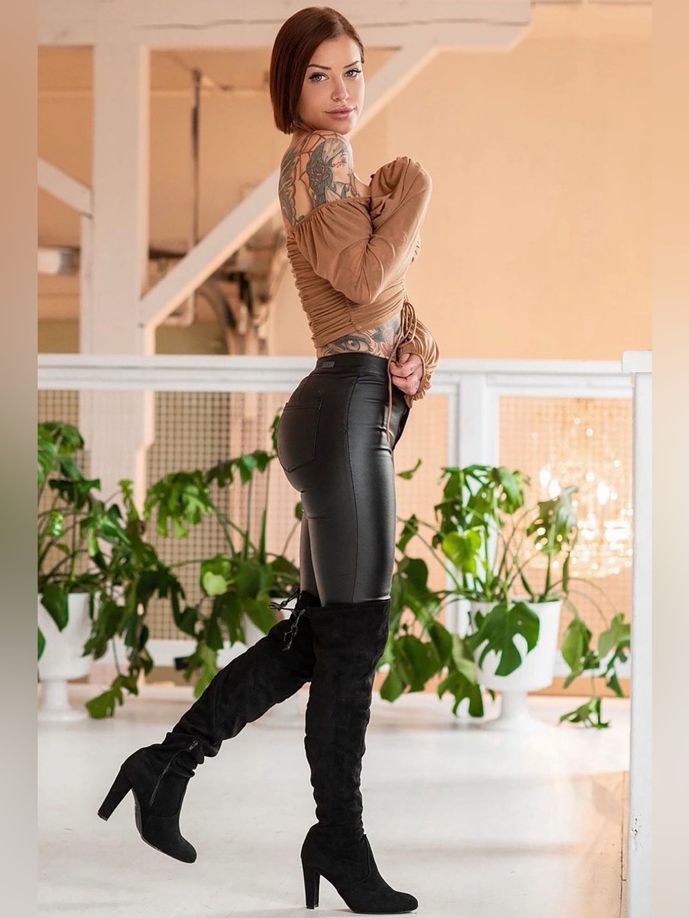 Fashion Nova Black Over-The-Knee Heeled Boots - 9